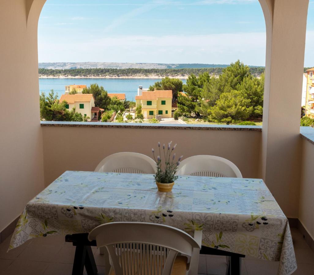 Apartments Dokovic Barbat na Rabu Eksteriør billede