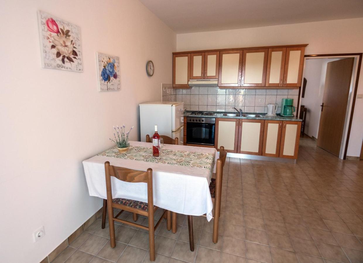 Apartments Dokovic Barbat na Rabu Eksteriør billede
