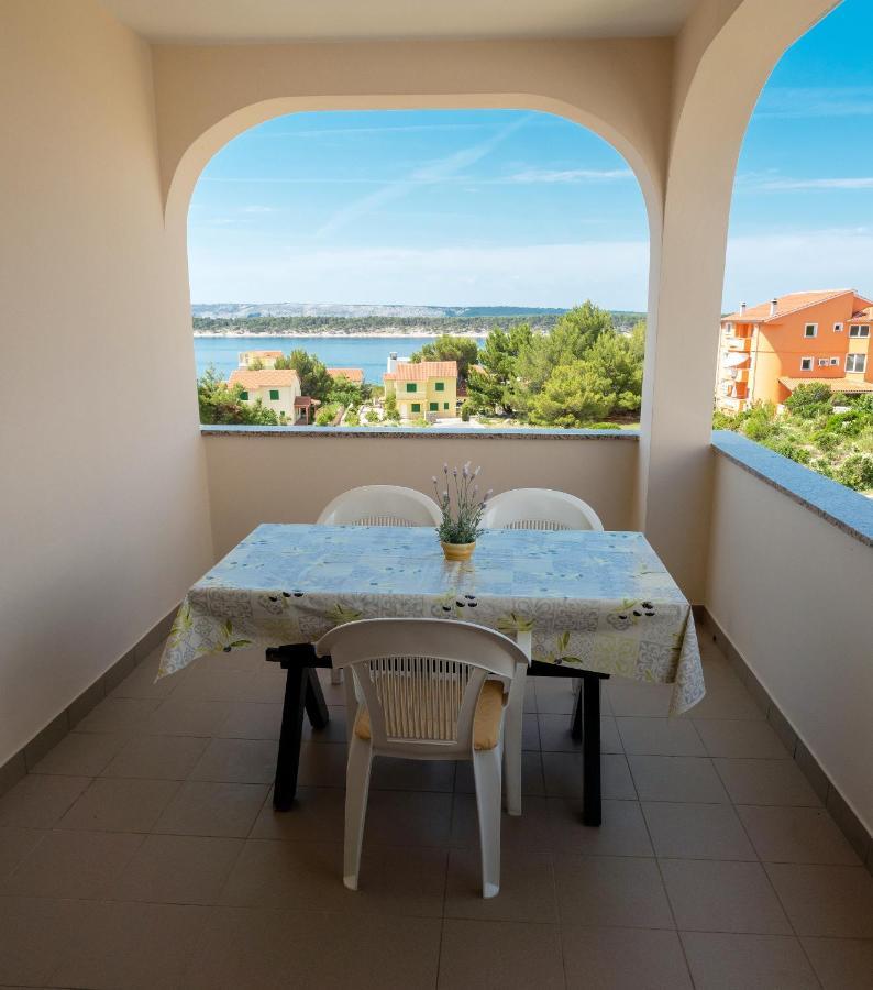 Apartments Dokovic Barbat na Rabu Eksteriør billede