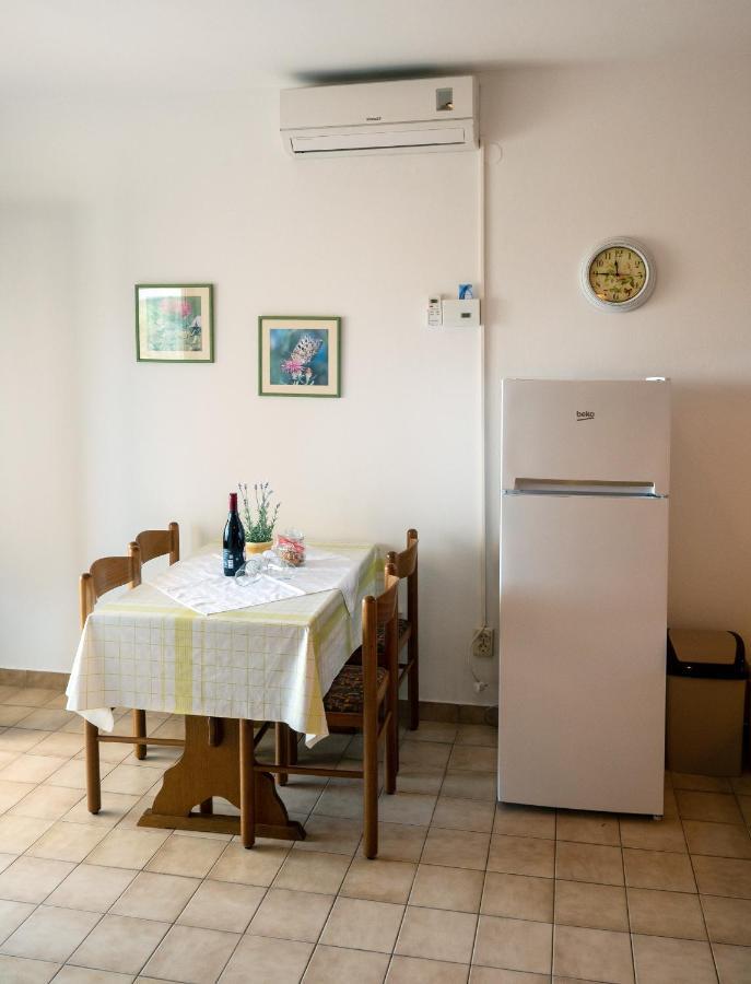 Apartments Dokovic Barbat na Rabu Eksteriør billede