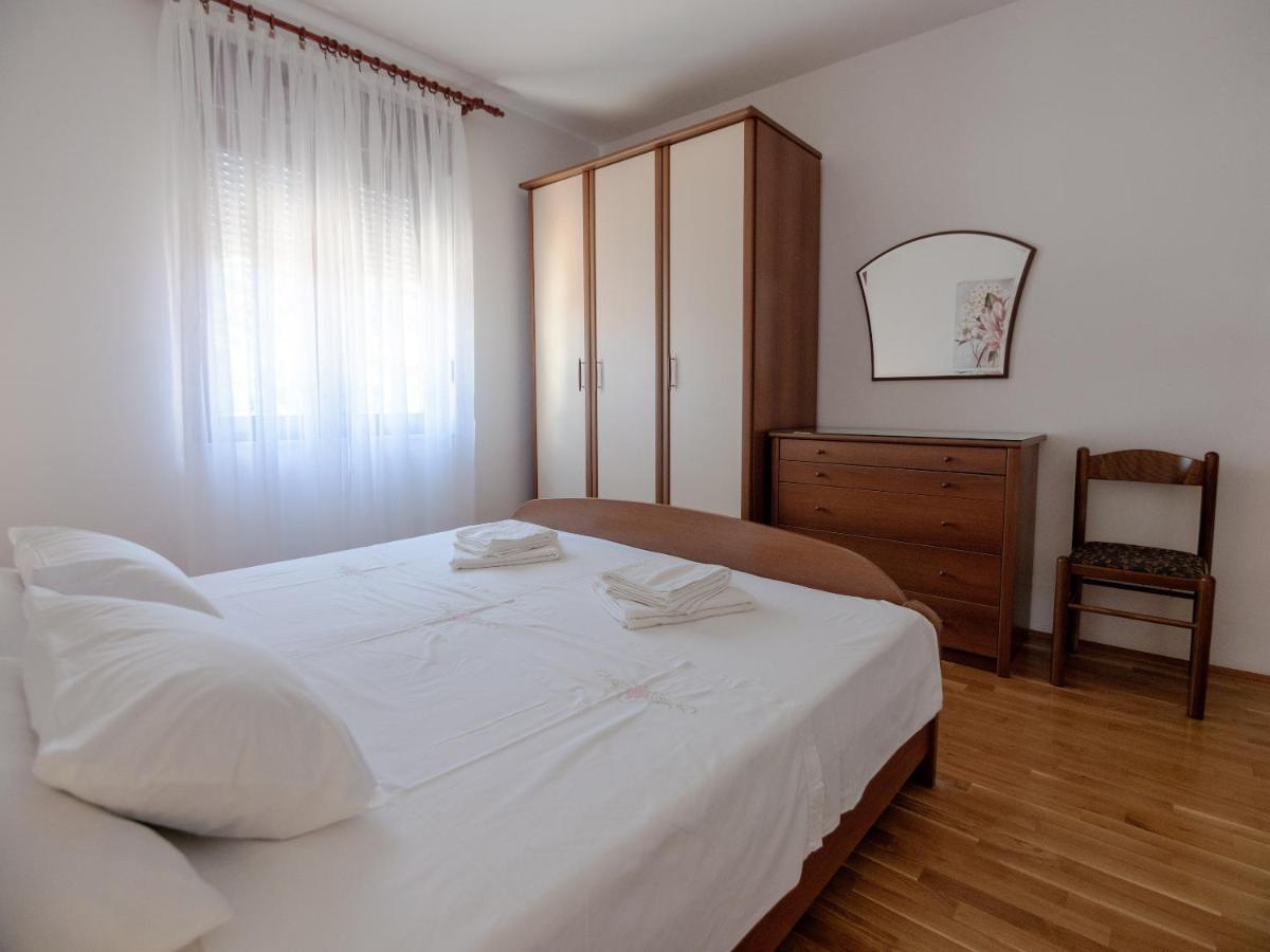 Apartments Dokovic Barbat na Rabu Eksteriør billede