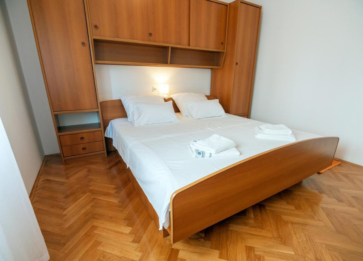 Apartments Dokovic Barbat na Rabu Eksteriør billede